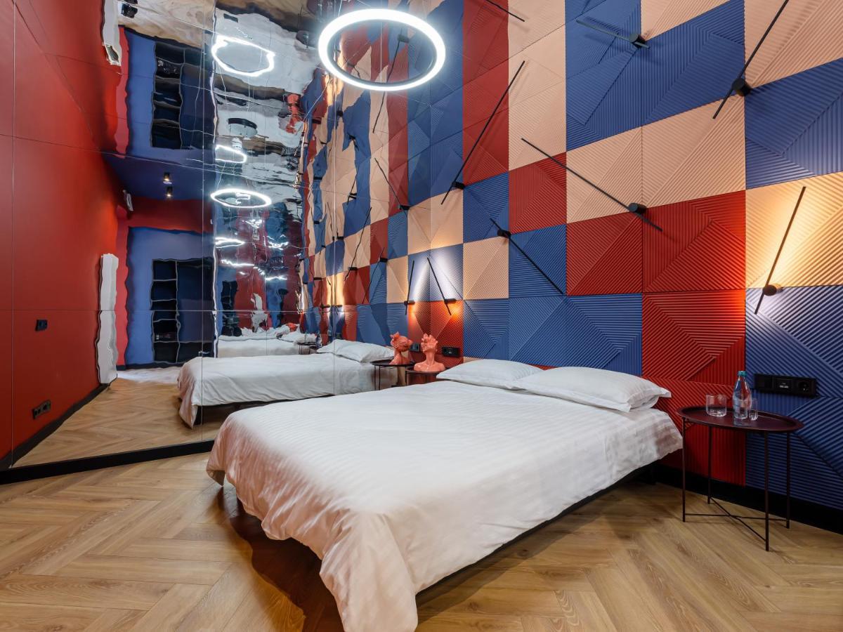 Mola Mola Apart Hotel Lviv Bagian luar foto